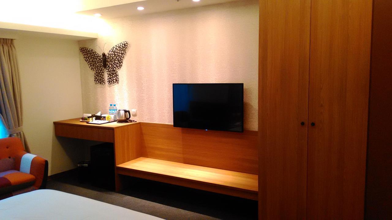 Walker Hotel. Ximen Đài Bắc Ngoại thất bức ảnh