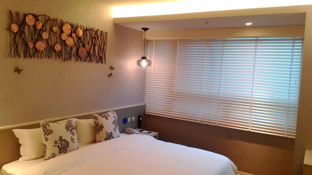 Walker Hotel. Ximen Đài Bắc Ngoại thất bức ảnh